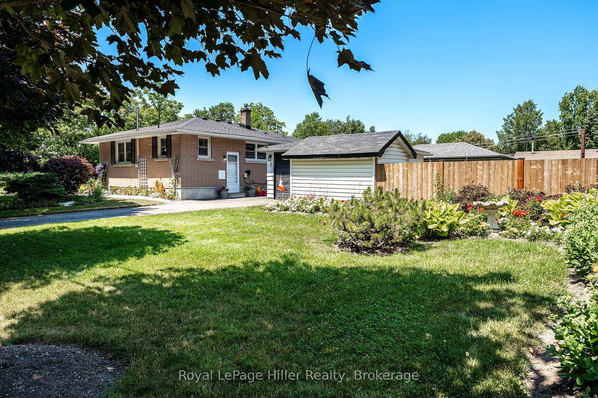 Photo 28 of 185 Strachan Street, Stratford — HOMEH