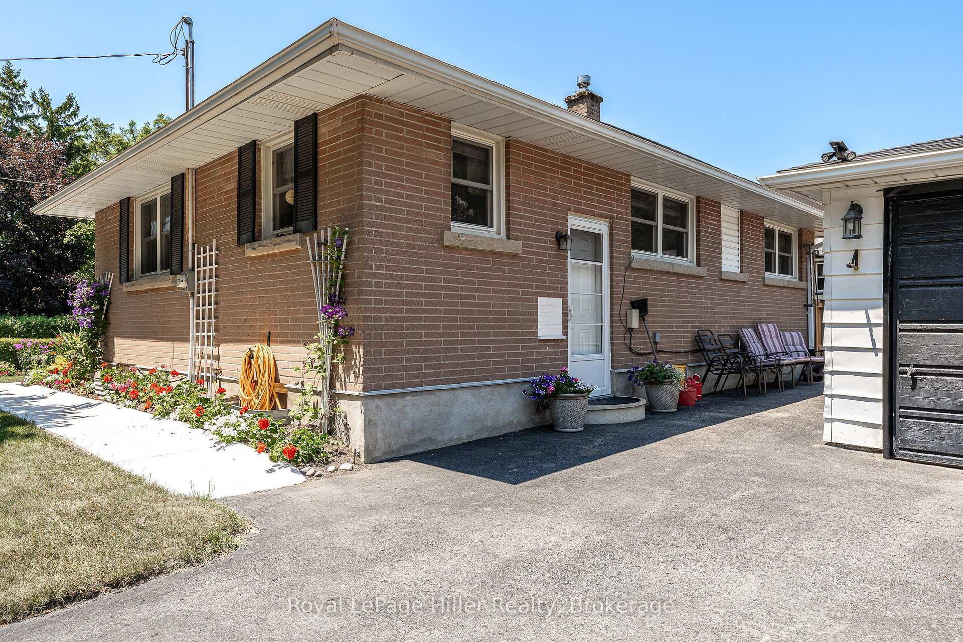 Photo 31 of 185 Strachan Street, Stratford — HOMEH