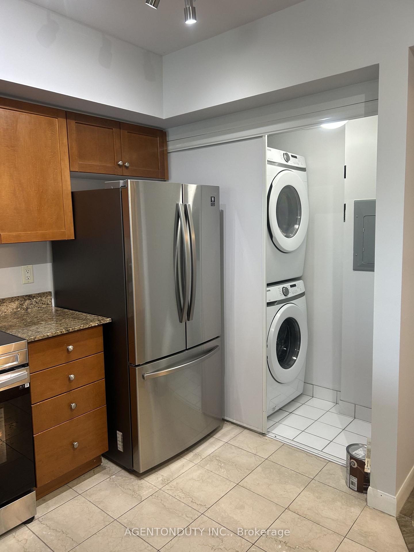 Photo 12 of Unit PH54, 313 Richmond Street E, Toronto, Moss Park — HOMEH