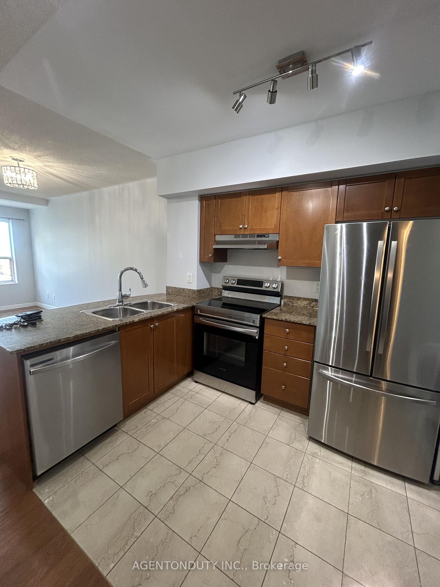 Photo 14 of Unit PH54, 313 Richmond Street E, Toronto, Moss Park — HOMEH
