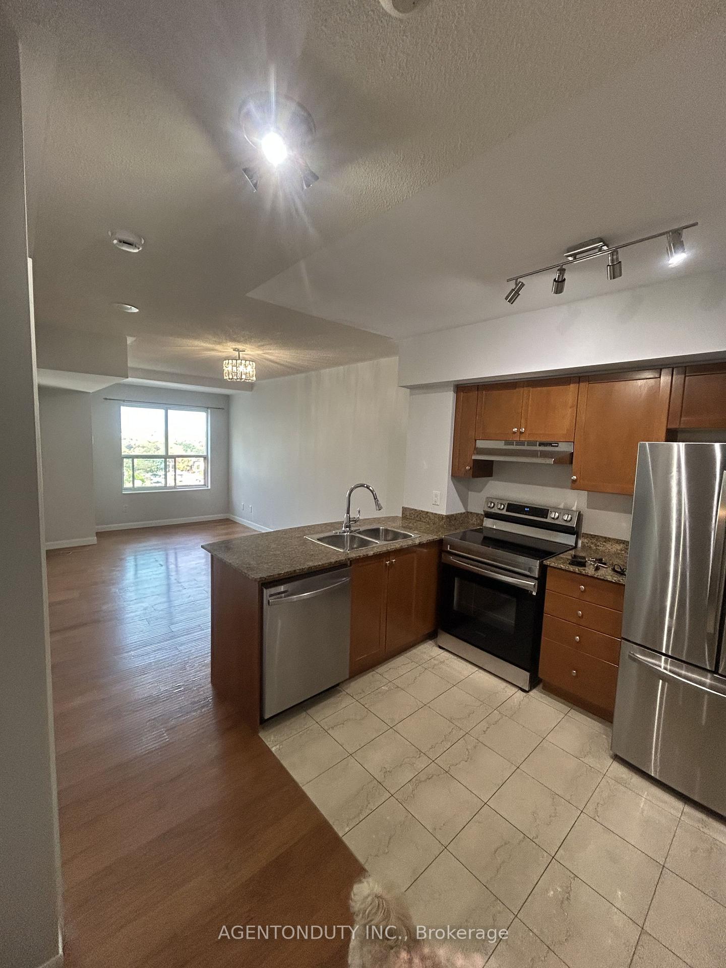 Photo 16 of Unit PH54, 313 Richmond Street E, Toronto, Moss Park — HOMEH