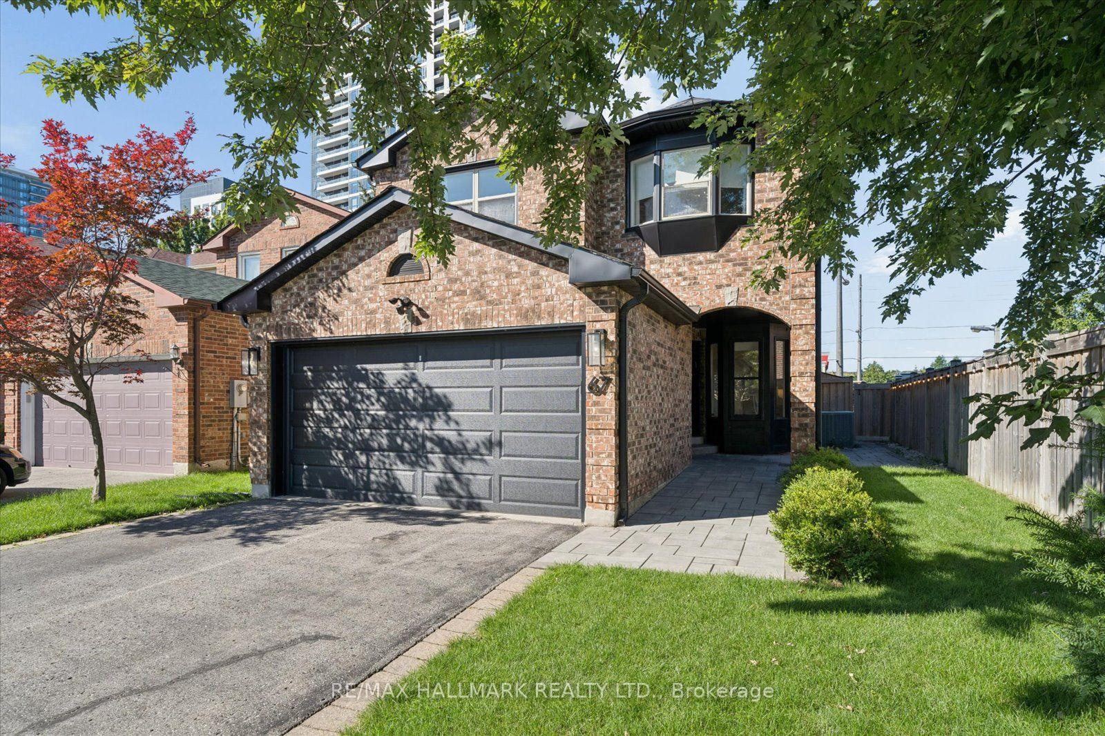 Photo 2 of 67 Chilmar Crescent, Vaughan, Uplands — HOMEH