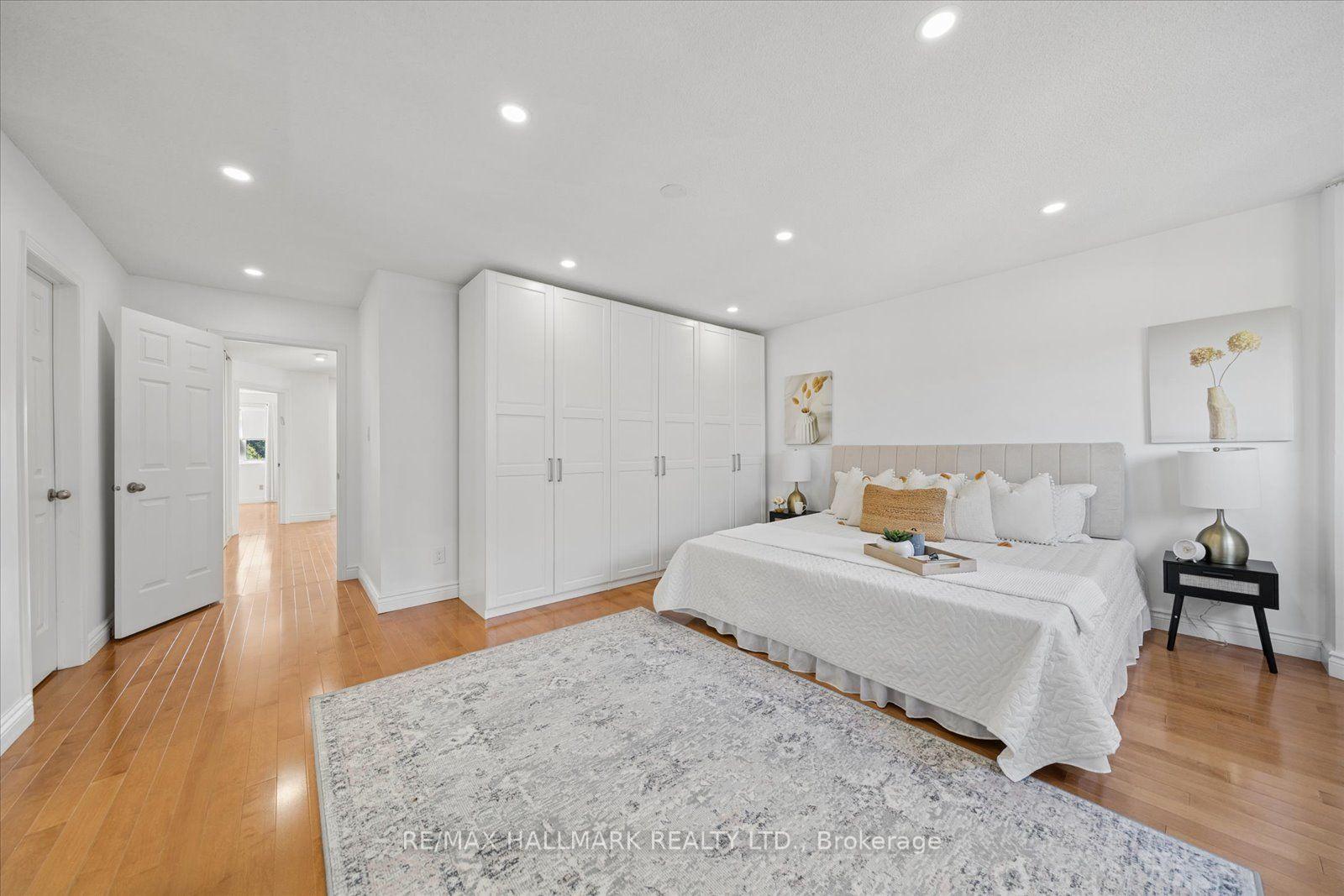 Photo 23 of 67 Chilmar Crescent, Vaughan, Uplands — HOMEH
