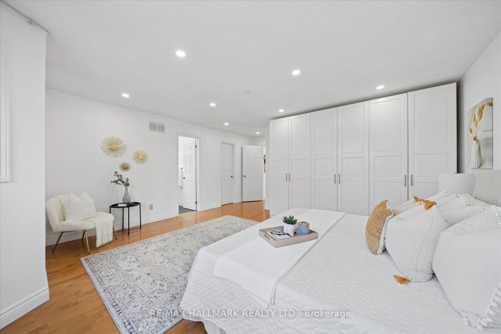 Photo 26 of 67 Chilmar Crescent, Vaughan, Uplands — HOMEH