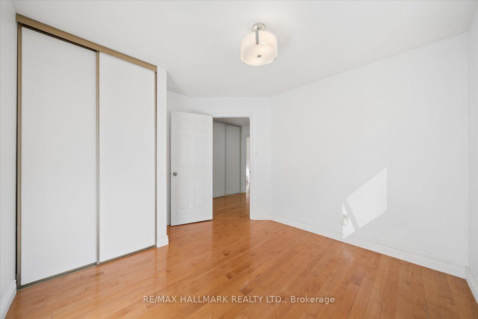 Photo 37 of 67 Chilmar Crescent, Vaughan, Uplands — HOMEH