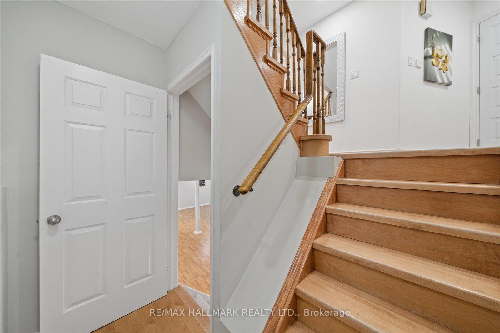Photo 40 of 67 Chilmar Crescent, Vaughan, Uplands — HOMEH