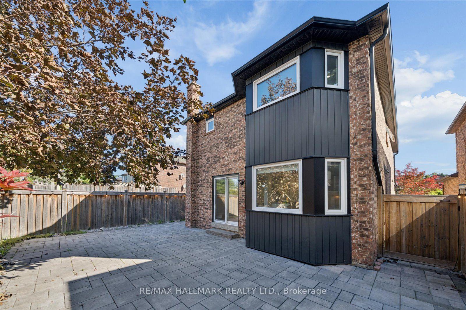 Photo 45 of 67 Chilmar Crescent, Vaughan, Uplands — HOMEH