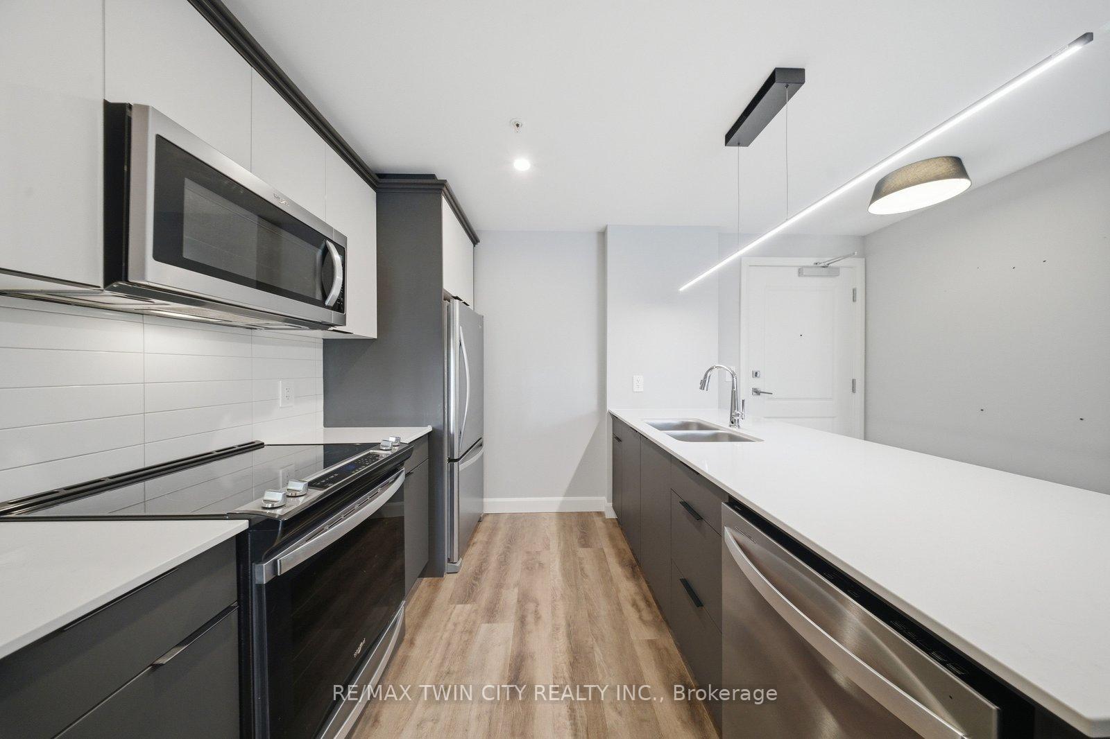 Photo 8 of Unit 108, 34 Norman Street, Brantford, Fairview/Greenbrier — HOMEH