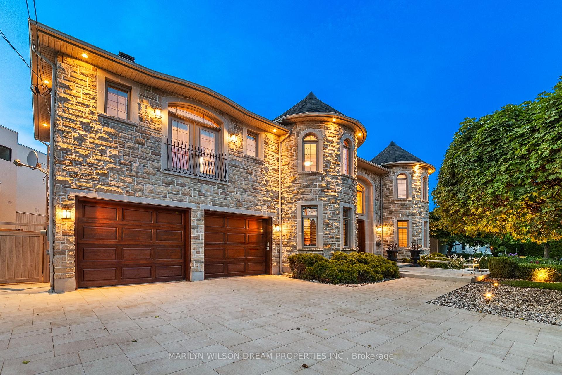 Photo 2 of 43A Inverness Avenue, Ottawa, Borden Farm/Stewart Farm/Carleton Heights/Parkwood Hills — HOMEH