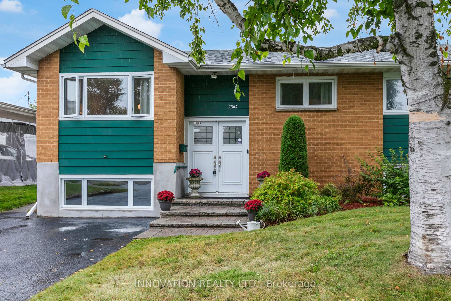 Photo of 2364 Jefferson Street