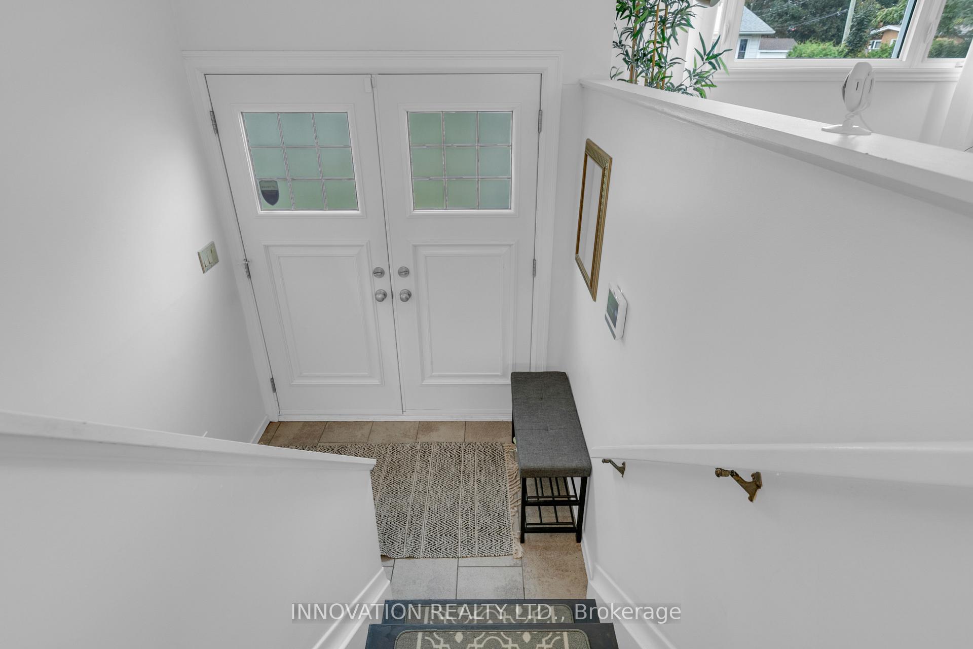 Photo 2 of 2364 Jefferson Street, Ottawa, Guildwood Estates - Urbandale Acres — HOMEH