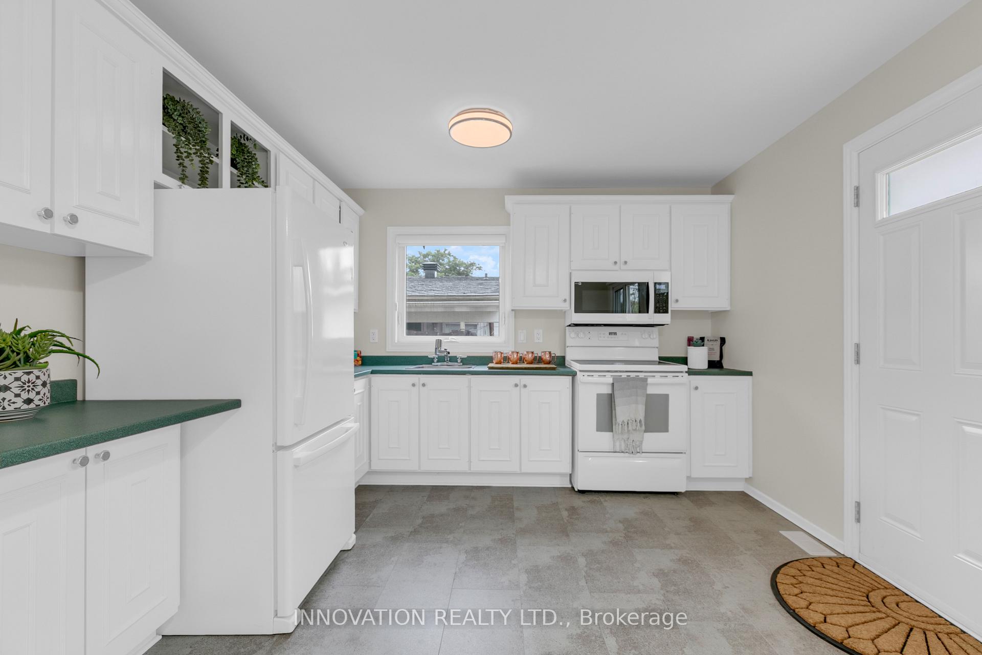 Photo 7 of 2364 Jefferson Street, Ottawa, Guildwood Estates - Urbandale Acres — HOMEH