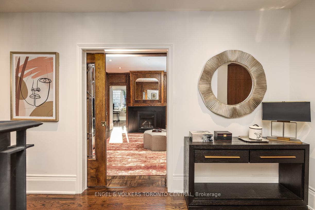 Photo 4 of 1 Bryce Avenue, Toronto, Yonge-St. Clair — HOMEH