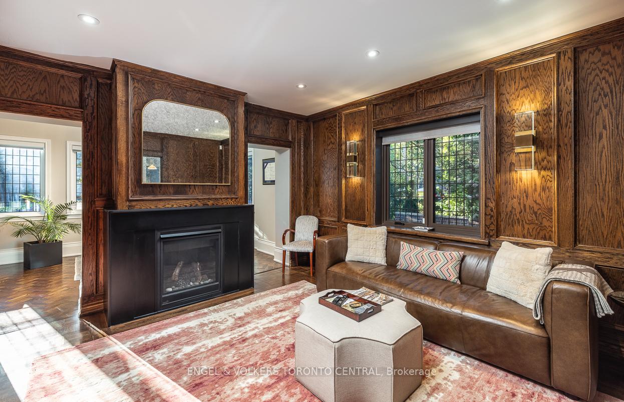 Photo 5 of 1 Bryce Avenue, Toronto, Yonge-St. Clair — HOMEH