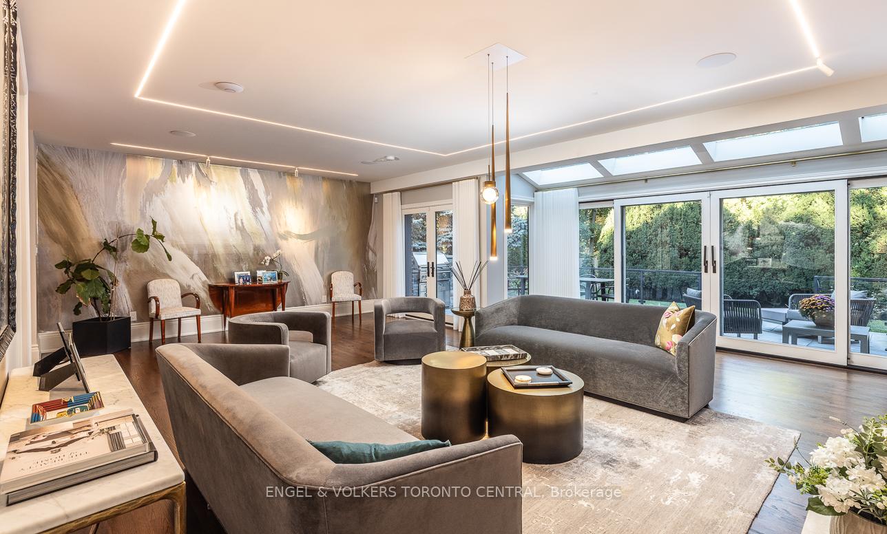Photo 15 of 1 Bryce Avenue, Toronto, Yonge-St. Clair — HOMEH