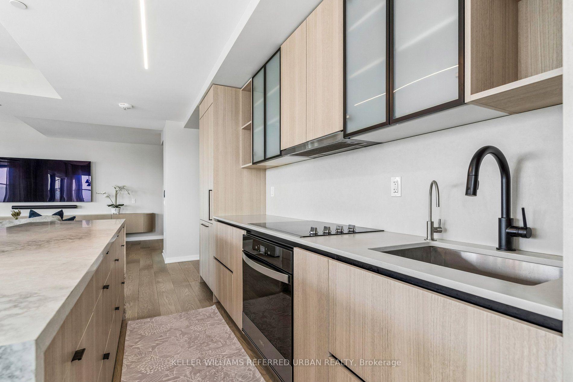 Photo 10 of Unit 702, 10 Graphophone Grove, Toronto, Dovercourt-Wallace Emerson-Junction — HOMEH