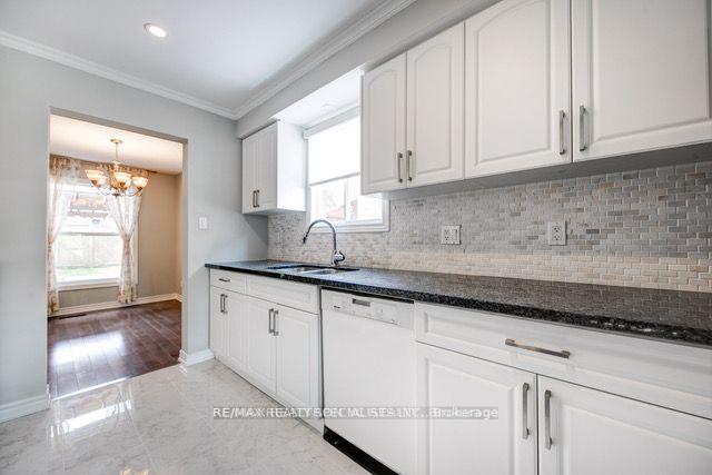 Photo 4 of 531 Beaver Court, Milton, Timberlea — HOMEH