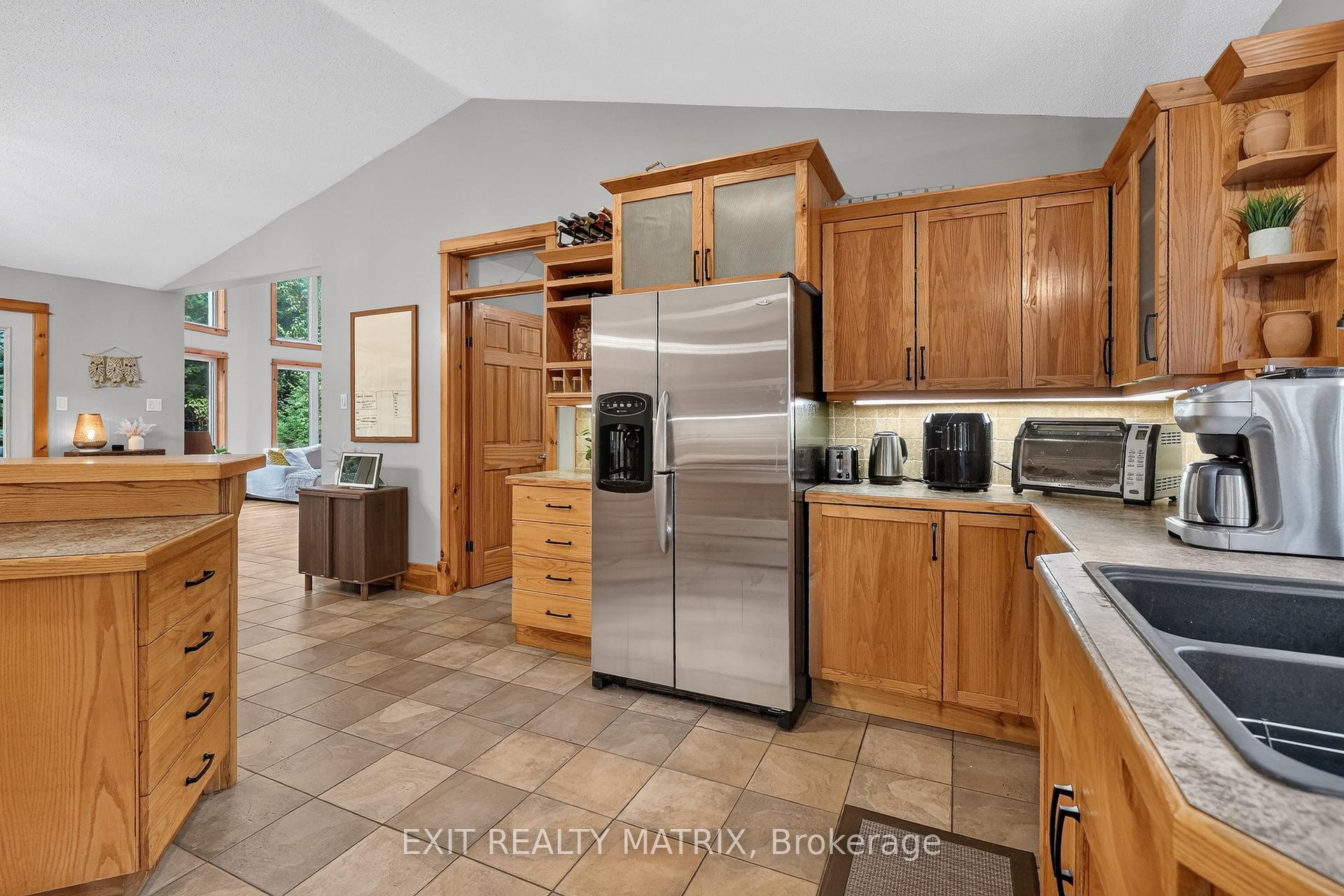 Photo 26 of 8010 Iveson Drive, Ottawa, Osgoode Twp North of Reg Rd 6 — HOMEH