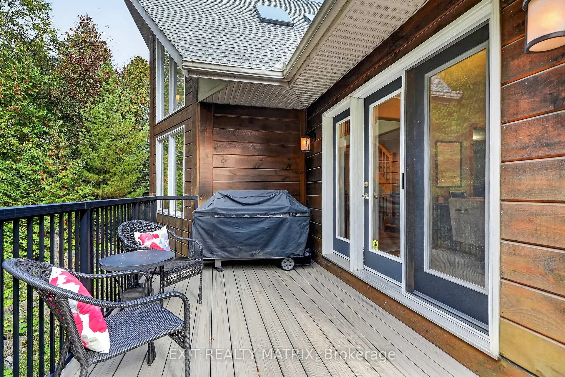 Photo 4 of 8010 Iveson Drive, Ottawa, Osgoode Twp North of Reg Rd 6 — HOMEH