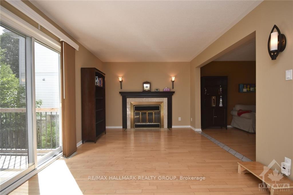 Photo 7 of 417 Pauline Charron Place, Ottawa, Vanier — HOMEH