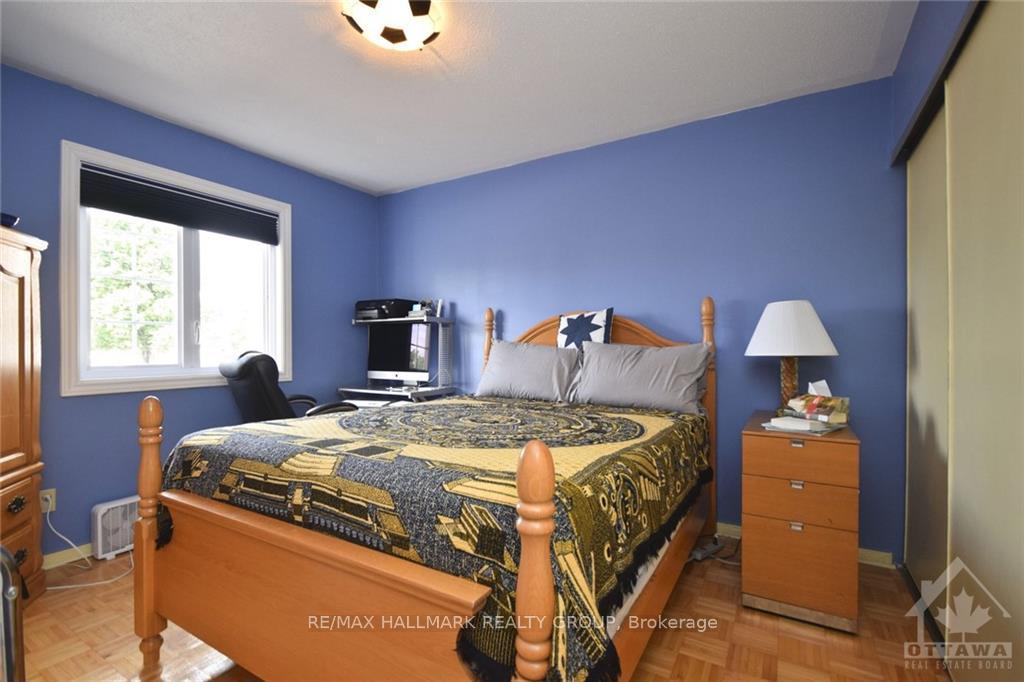 Photo 21 of 417 Pauline Charron Place, Ottawa, Vanier — HOMEH