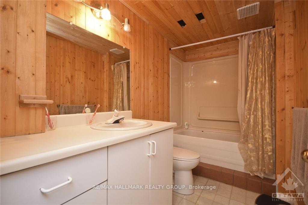 Photo 28 of 417 Pauline Charron Place, Ottawa, Vanier — HOMEH