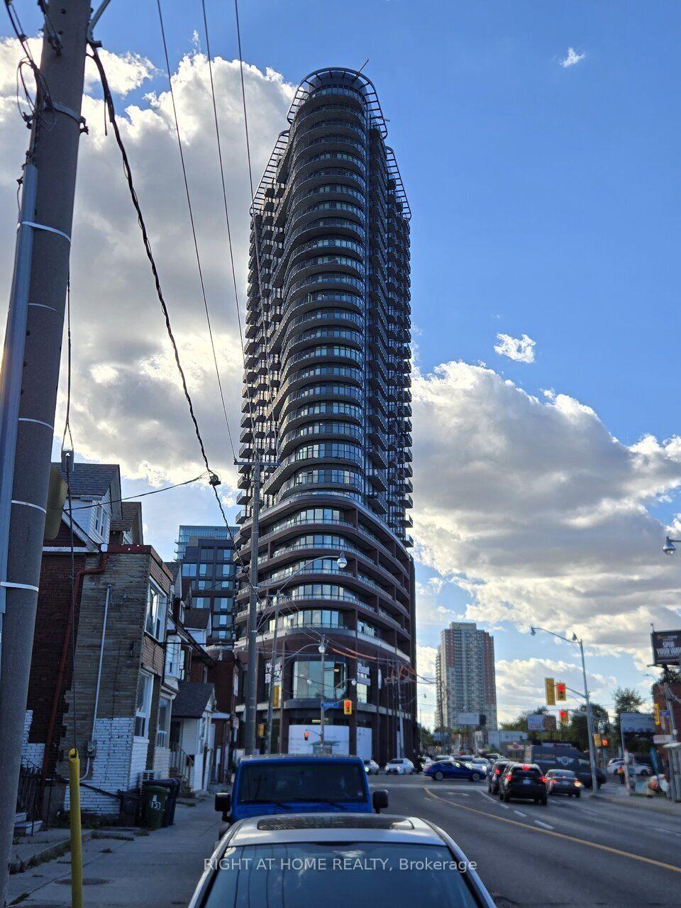 Photo of Unit 2611, 1185 Dupont Street