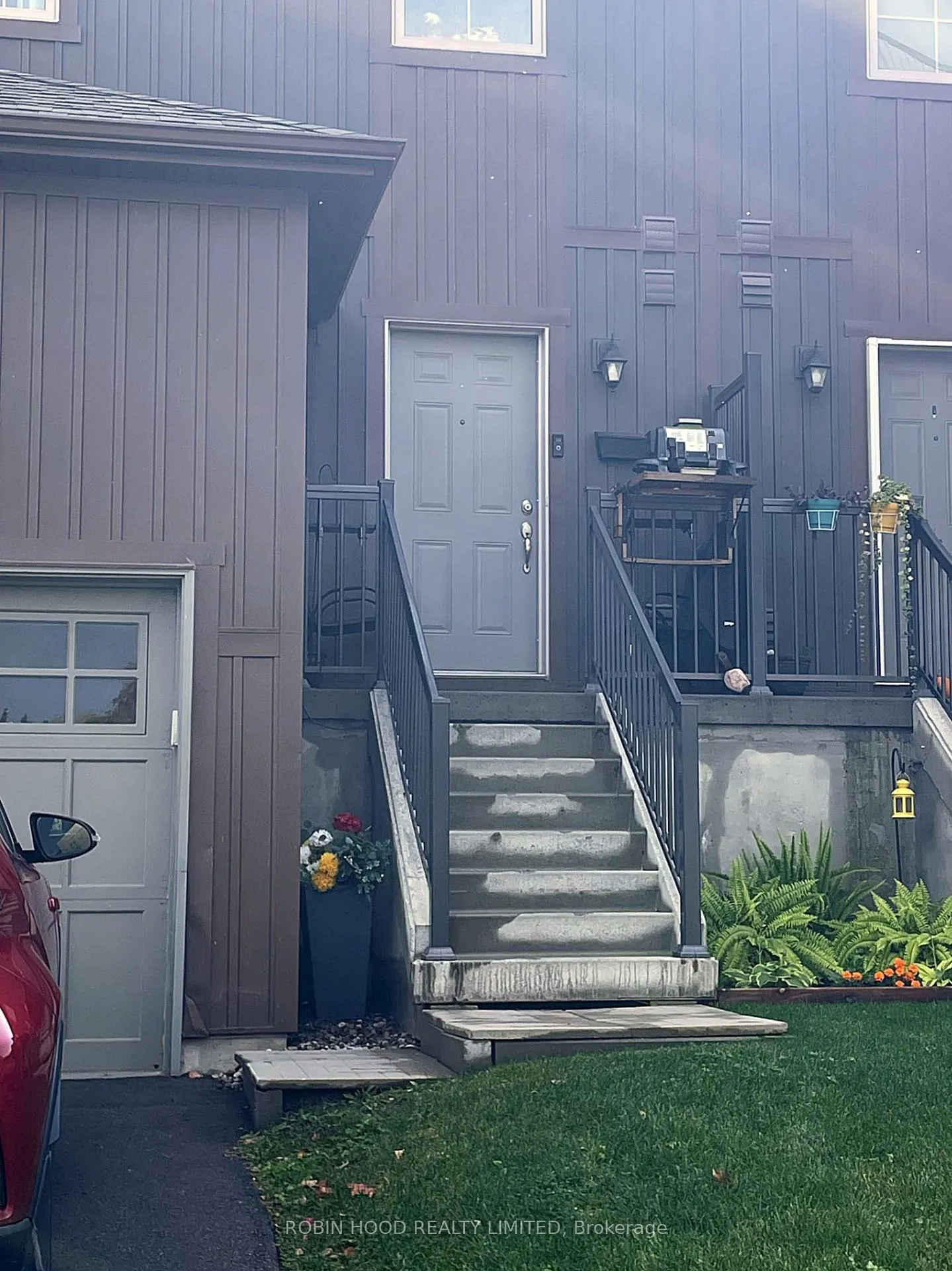 Photo of Unit 7, 110 Grew Boulevard