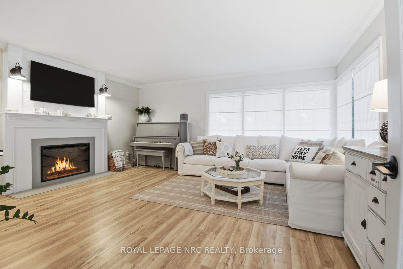 Photo 4 of 1 Nancy Drive, St. Catharines, Vine/Linwell — HOMEH