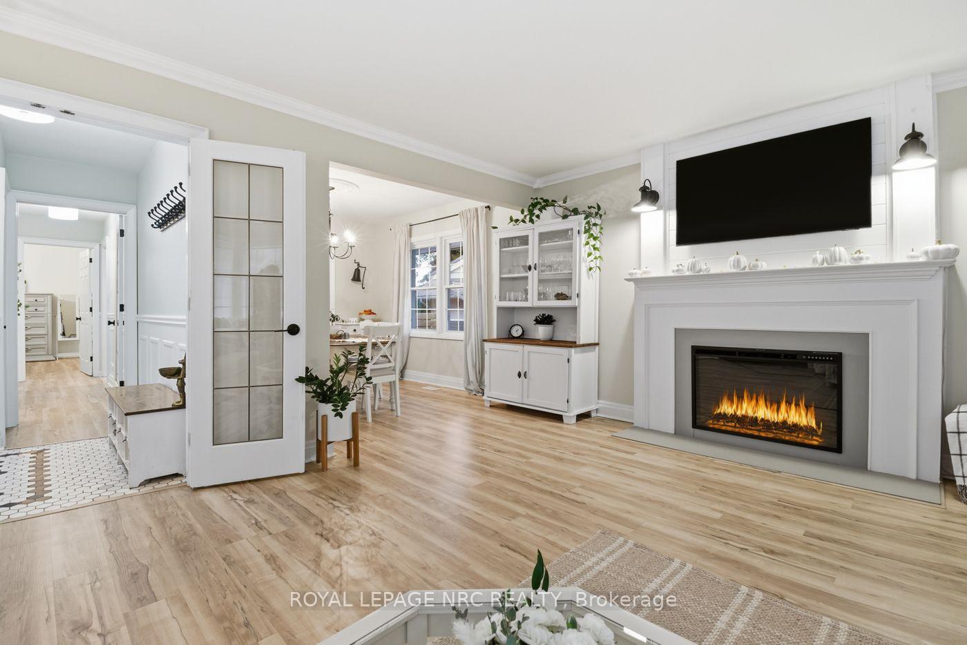 Photo 5 of 1 Nancy Drive, St. Catharines, Vine/Linwell — HOMEH