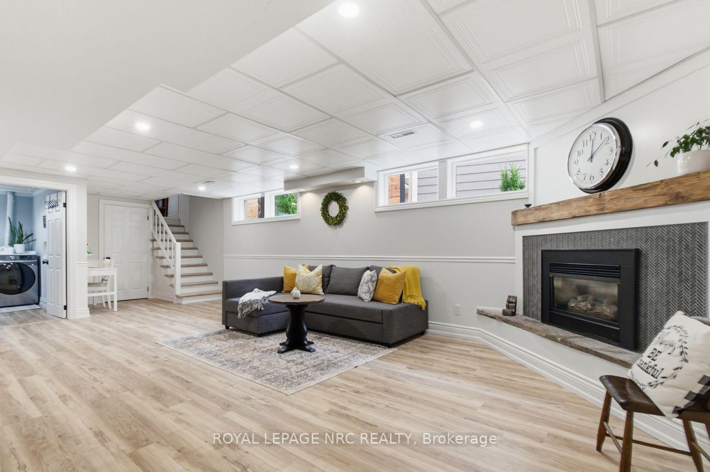 Photo 27 of 1 Nancy Drive, St. Catharines, Vine/Linwell — HOMEH