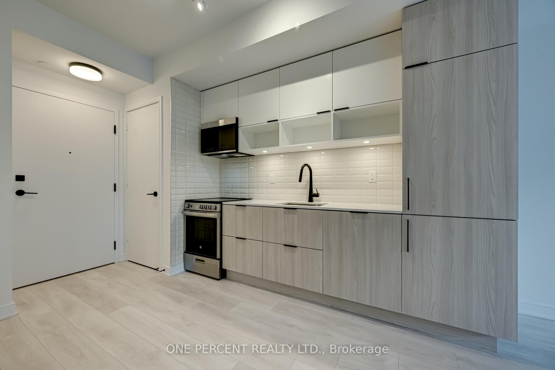 Photo 7 of Unit S408, 35 Rolling Mills Road, Toronto, Waterfront Communities — HOMEH