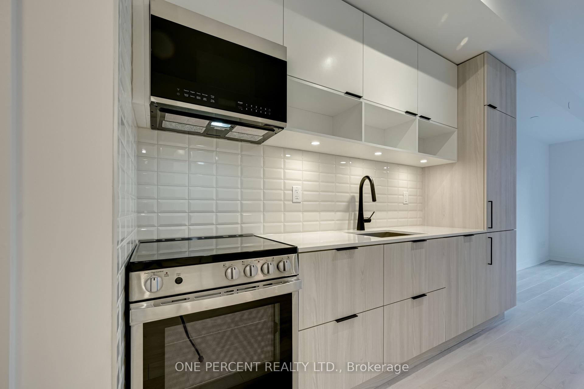 Photo 9 of Unit S408, 35 Rolling Mills Road, Toronto, Waterfront Communities — HOMEH