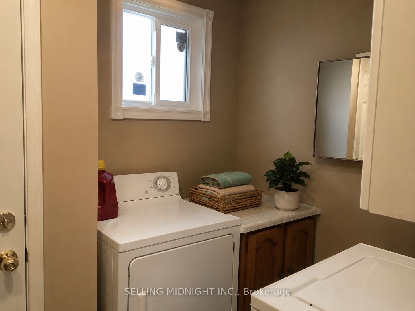 Photo 11 of Unit Room, 441 Rutherford Road N, Brampton, Madoc — HOMEH