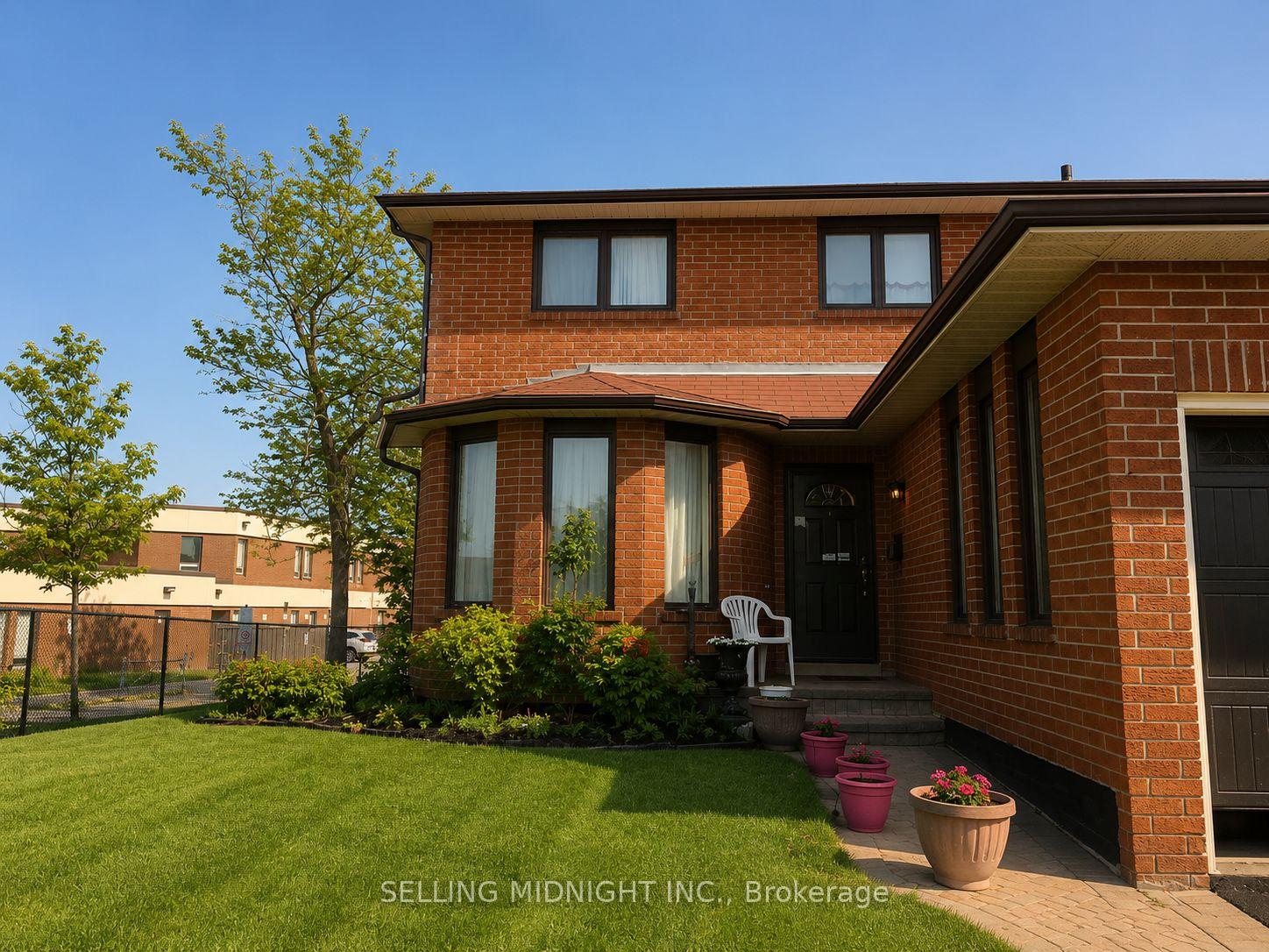 Photo 12 of Unit Room, 441 Rutherford Road N, Brampton, Madoc — HOMEH