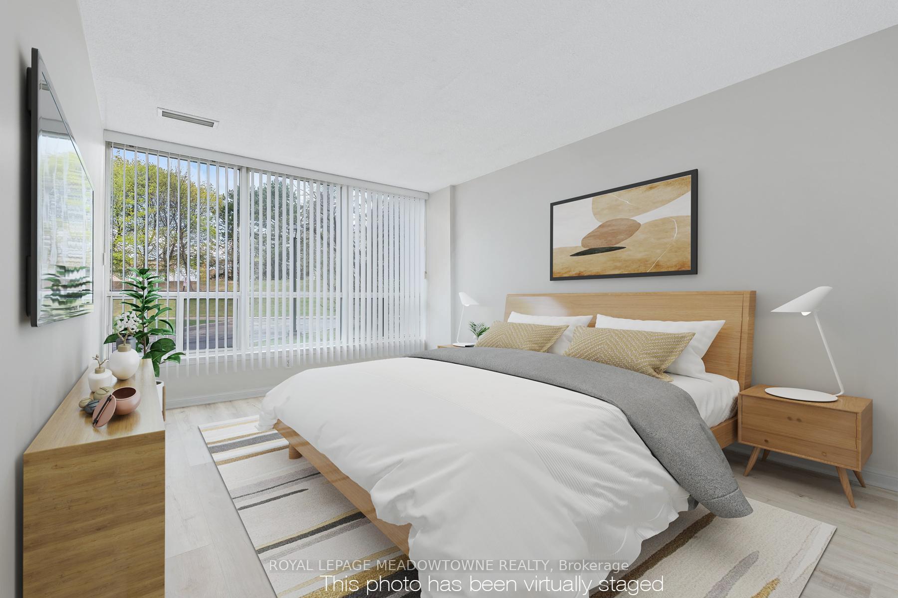 Photo 9 of Unit 104, 10 Laurelcrest Street, Brampton, Queen Street Corridor — HOMEH