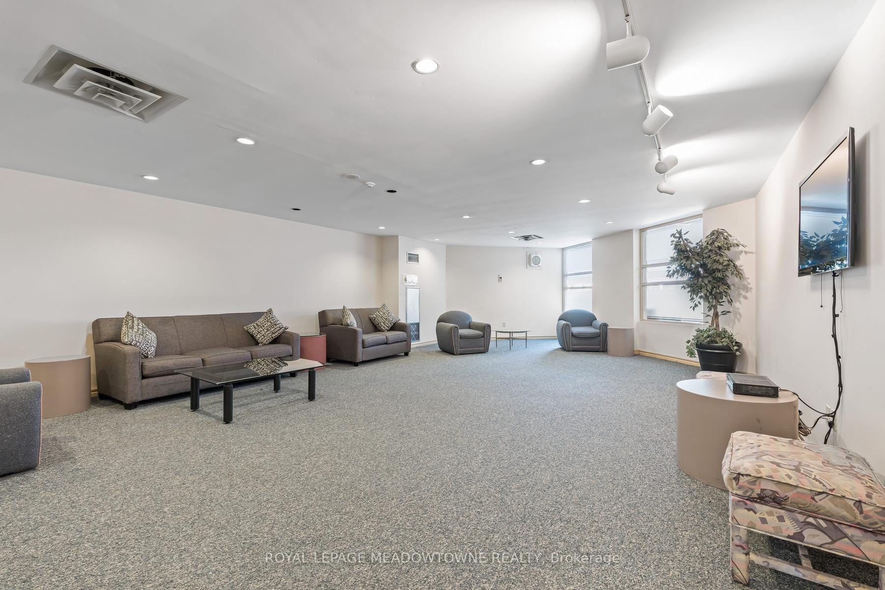 Photo 18 of Unit 104, 10 Laurelcrest Street, Brampton, Queen Street Corridor — HOMEH