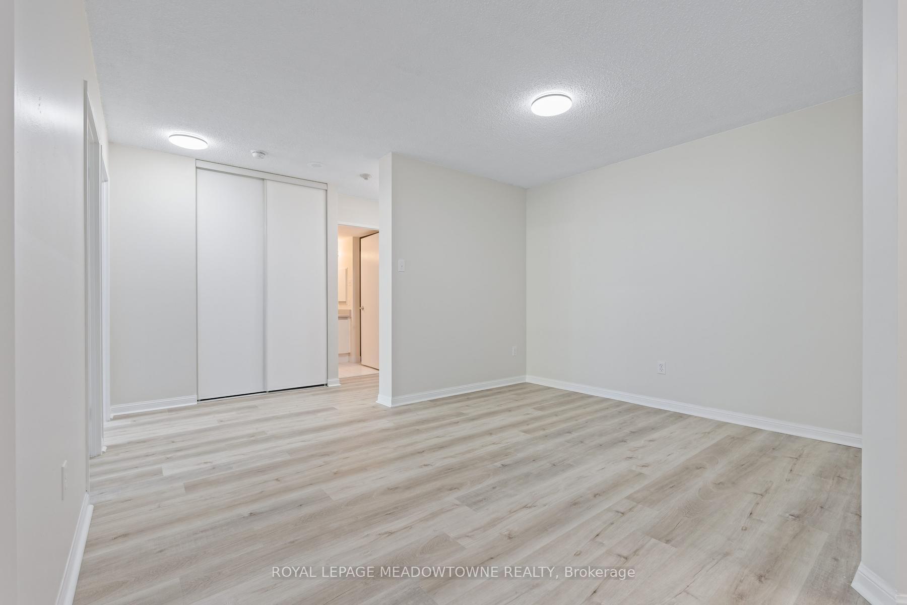 Photo 21 of Unit 104, 10 Laurelcrest Street, Brampton, Queen Street Corridor — HOMEH