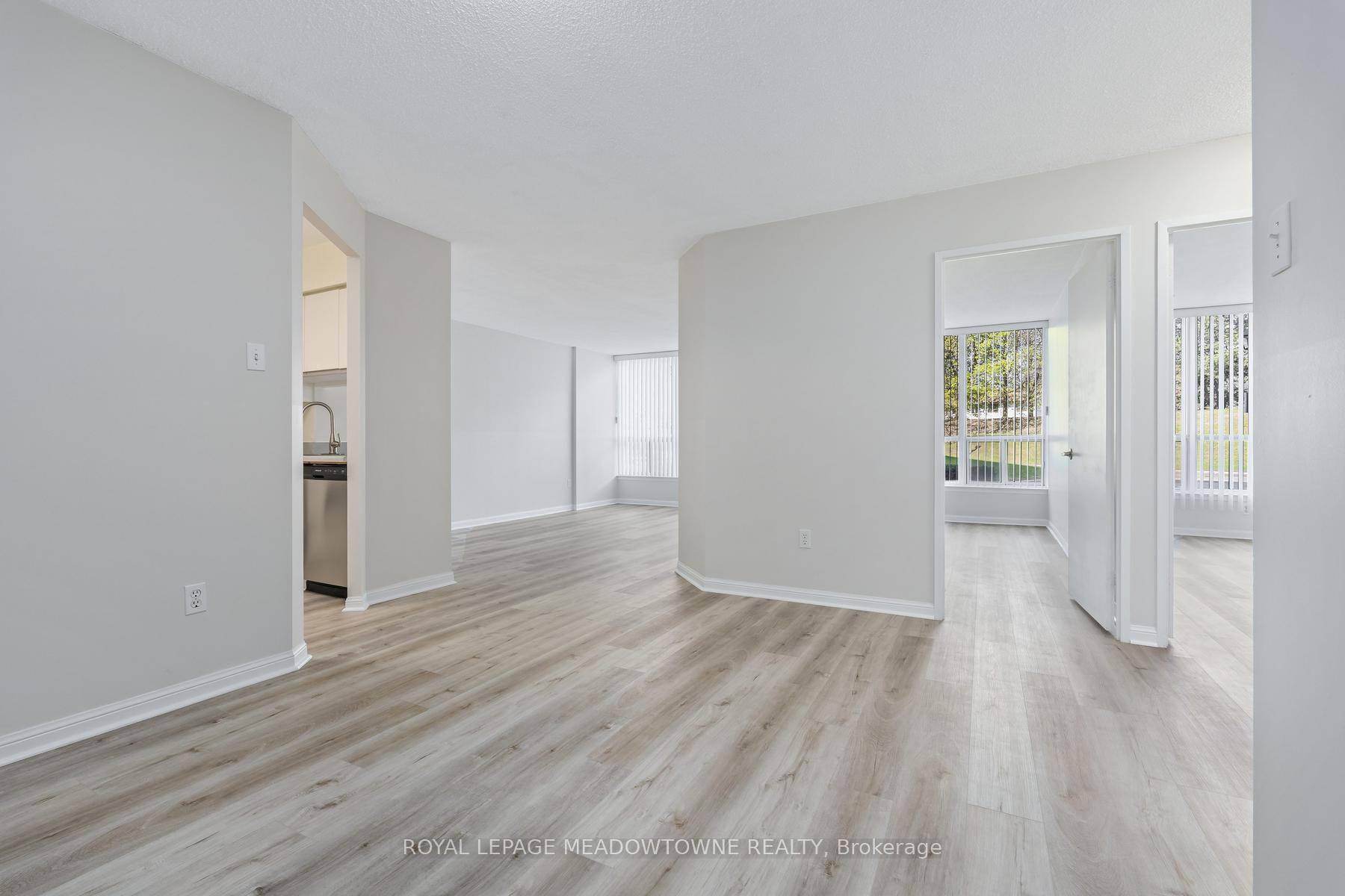 Photo 22 of Unit 104, 10 Laurelcrest Street, Brampton, Queen Street Corridor — HOMEH