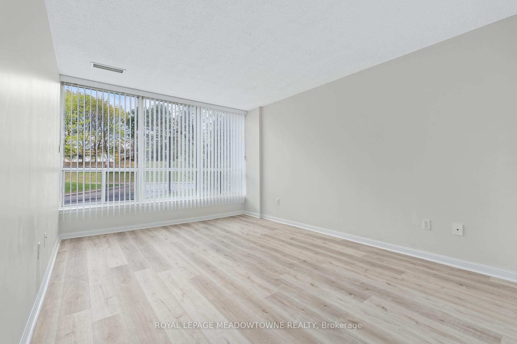 Photo 30 of Unit 104, 10 Laurelcrest Street, Brampton, Queen Street Corridor — HOMEH