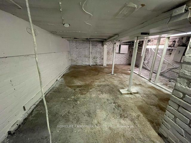 Photo 10 of 673 Gerrard Street E, Toronto, South Riverdale — HOMEH