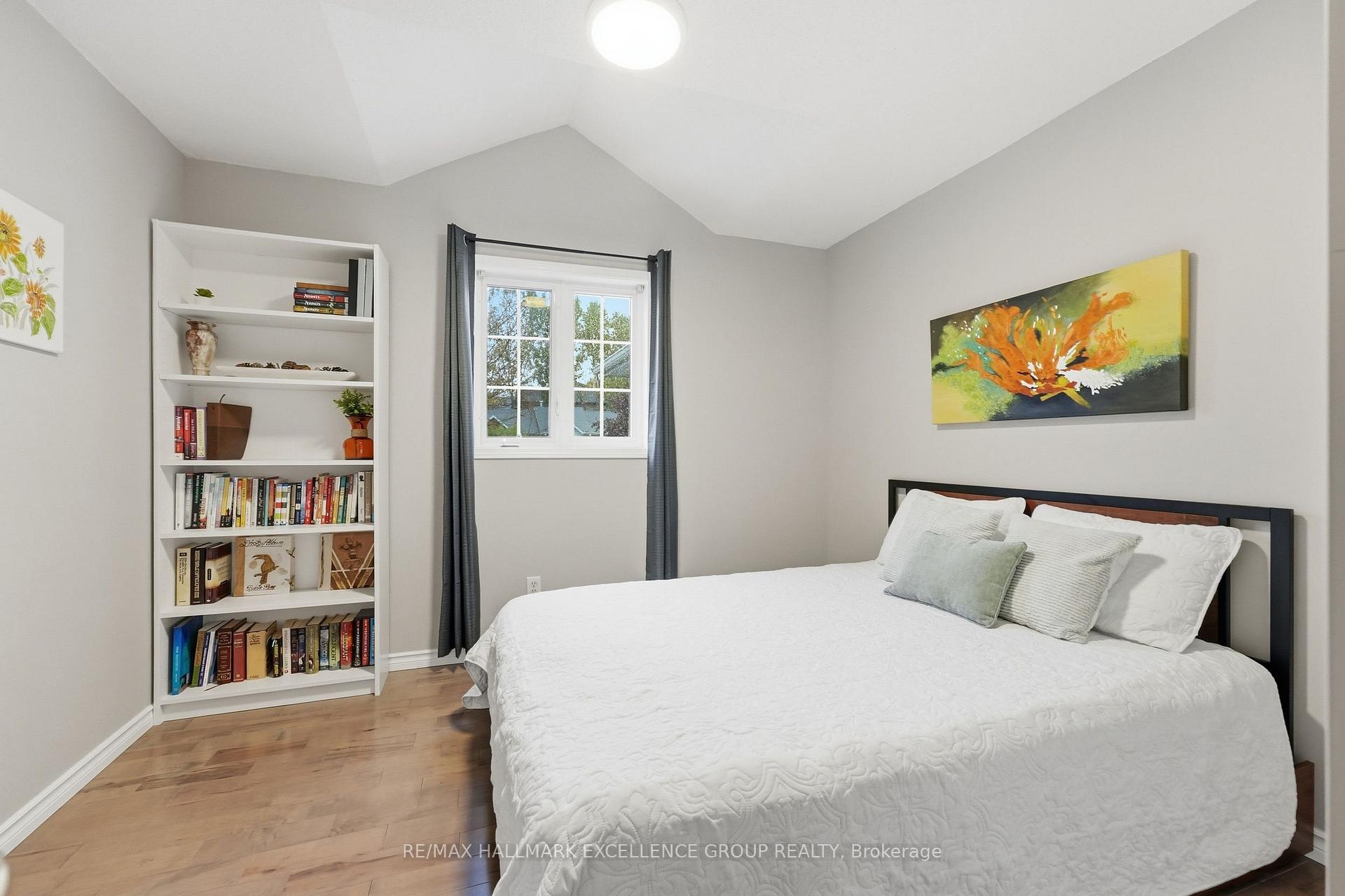 Photo 20 of 54 Carwood Circle, Ottawa, Carson Meadows — HOMEH