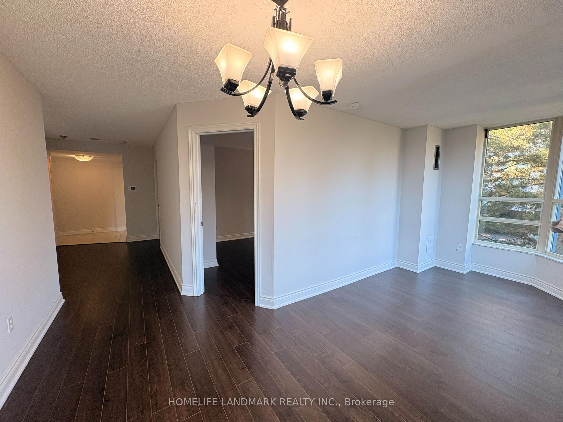 Photo 3 of Unit 315, 250 Webb Drive, Mississauga, City Centre — HOMEH