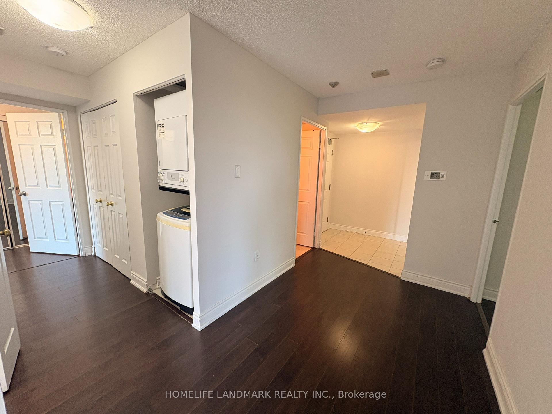 Photo 2 of Unit 315, 250 Webb Drive, Mississauga, City Centre — HOMEH