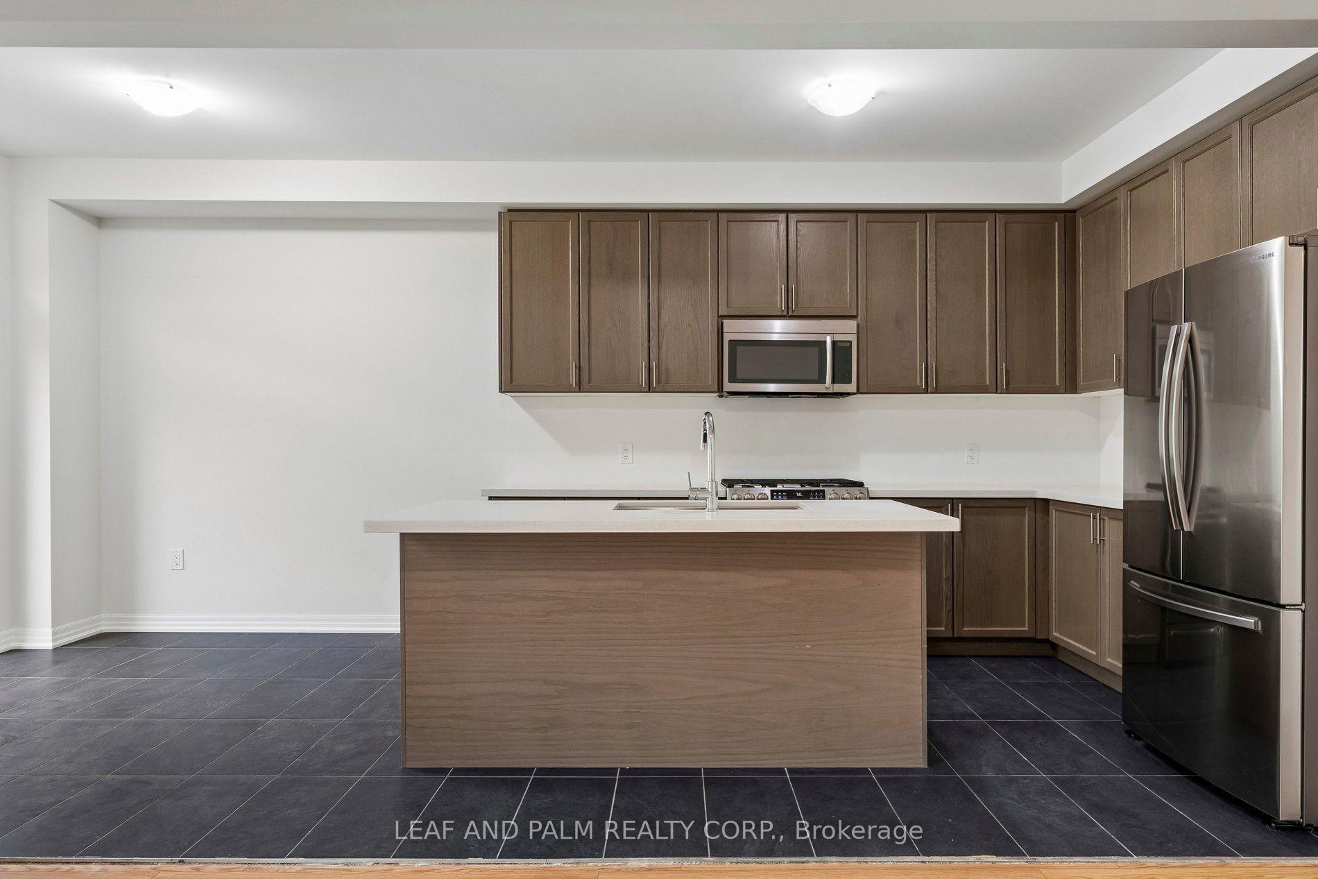 Photo 16 of 42 Northrop Avenue, Clarington, Newcastle — HOMEH