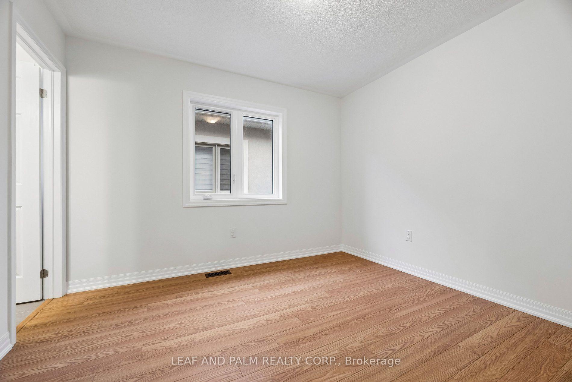 Photo 27 of 42 Northrop Avenue, Clarington, Newcastle — HOMEH