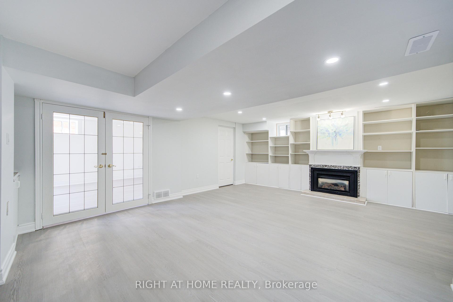 Photo 12 of 326 Jaybell Grove, Scarborough, Rouge — HOMEH