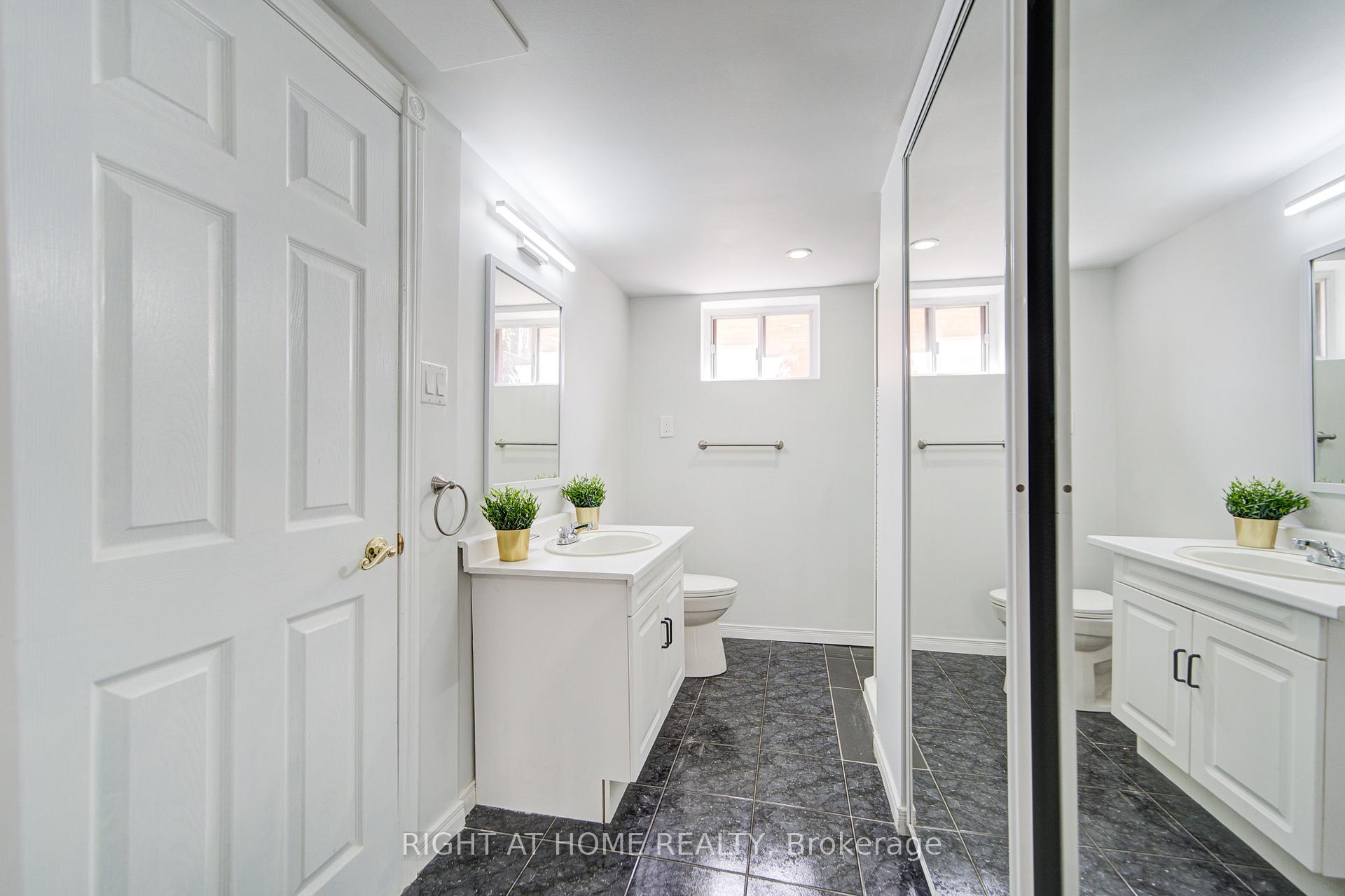 Photo 13 of 326 Jaybell Grove, Scarborough, Rouge — HOMEH