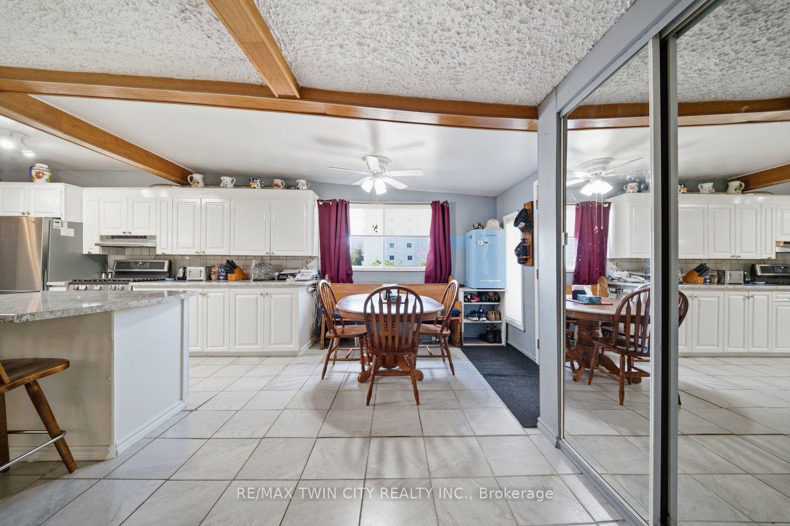 Photo 8 of 986 Colborne Street, Brantford, Echo Place — HOMEH