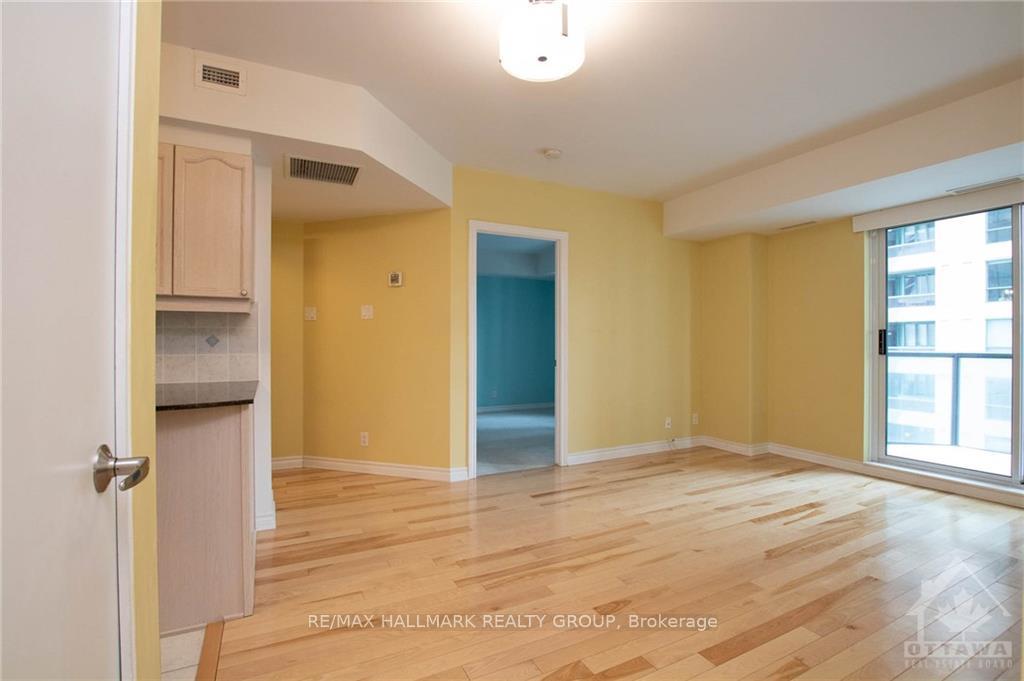 Photo 12 of Unit 1405, 445 Laurier Avenue W, Ottawa, Ottawa Centre — HOMEH